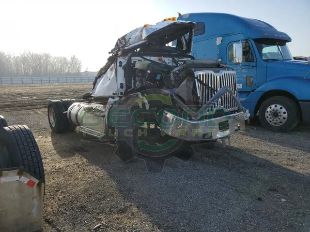 2015 Western Star 4700 White - Second Truck Parts