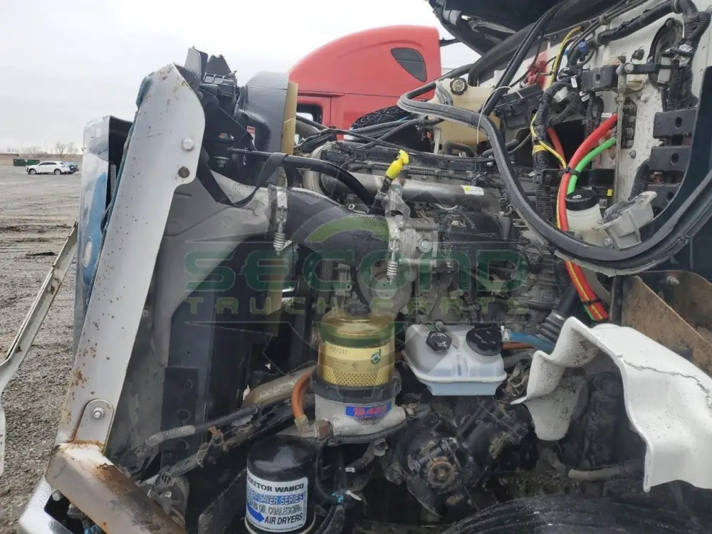 2015 Western Star 4700 White - Second Truck Parts