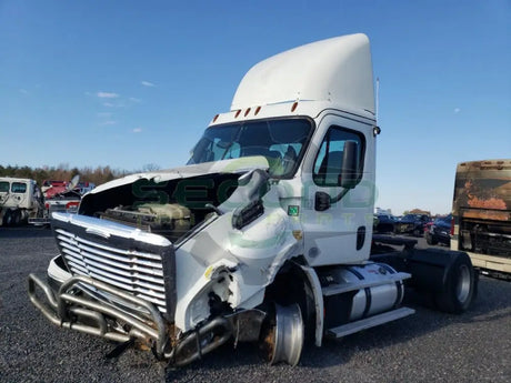 2016 FREIGHTLINER CASCADIA 3.42 RATIO - Second Truck Parts