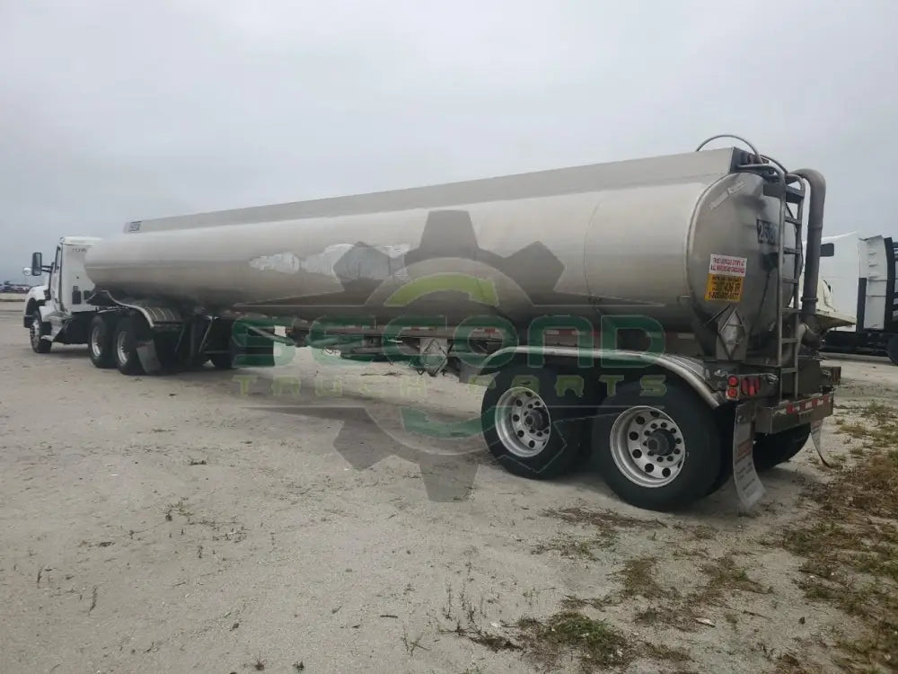 2019 Kenworth T880 - Second Truck Parts