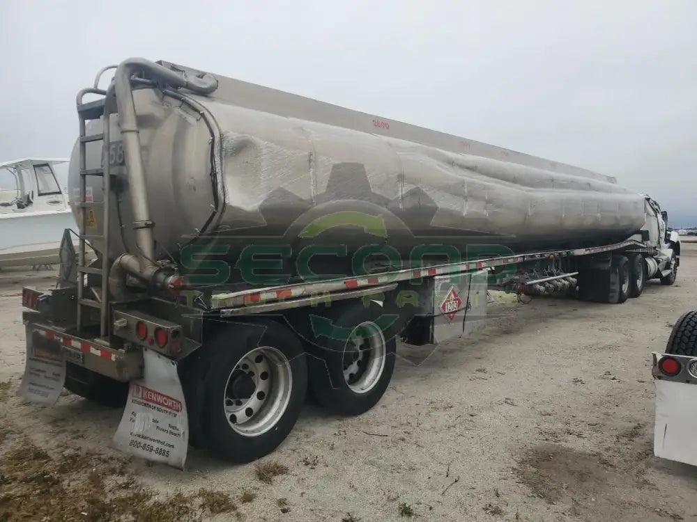 2019 Kenworth T880 - Second Truck Parts