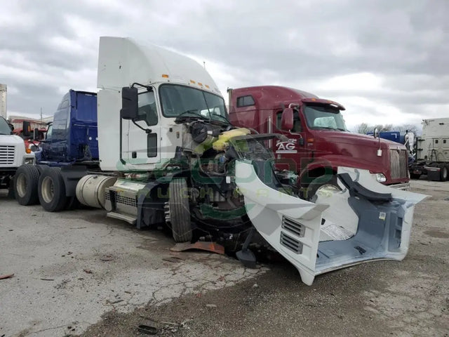 2019 Mack Anthem White - Second Truck Parts