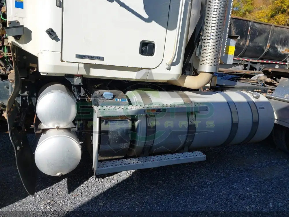 2022 MACK PINNACLE - Second Truck Parts
