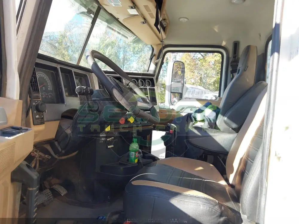 2022 MACK PINNACLE - Second Truck Parts