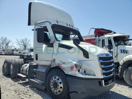 2024 Freightliner Cascadia 116 - Second Truck Parts