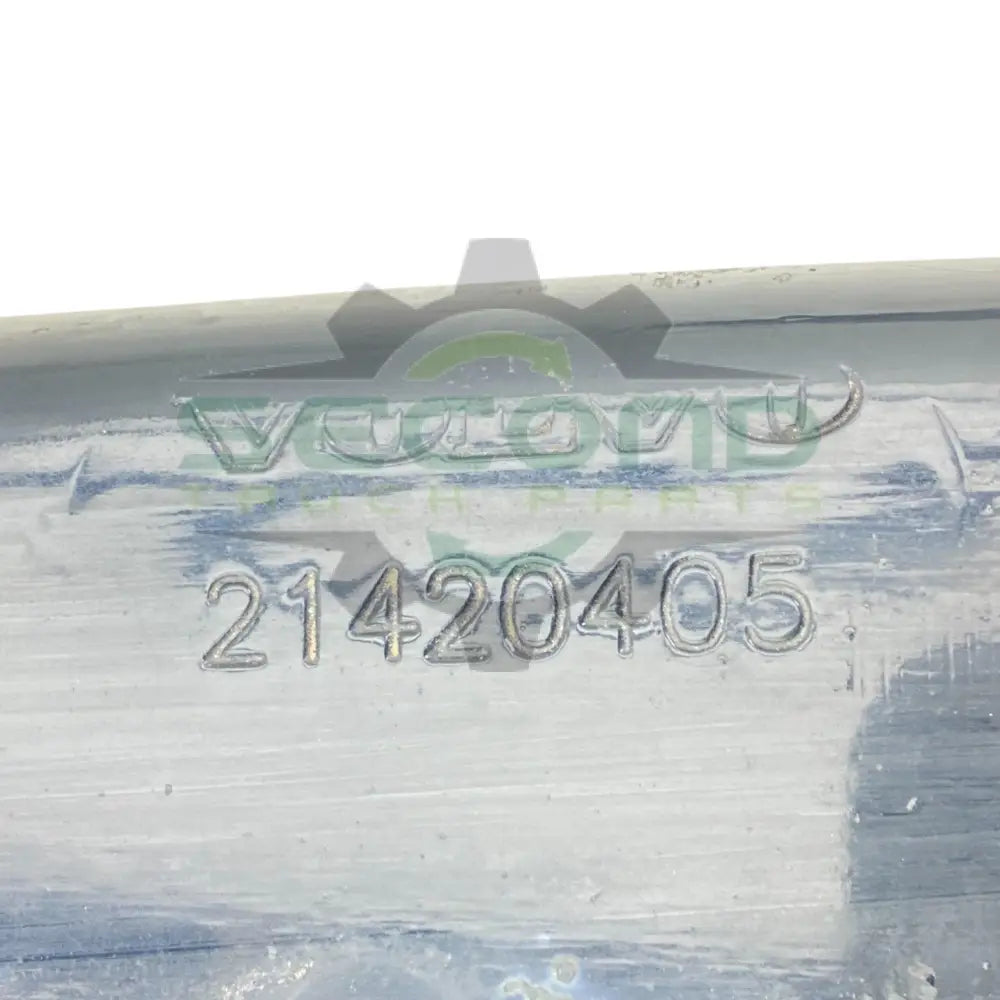 20550069 Genuine Freightliner Crossmember - Crossmembers