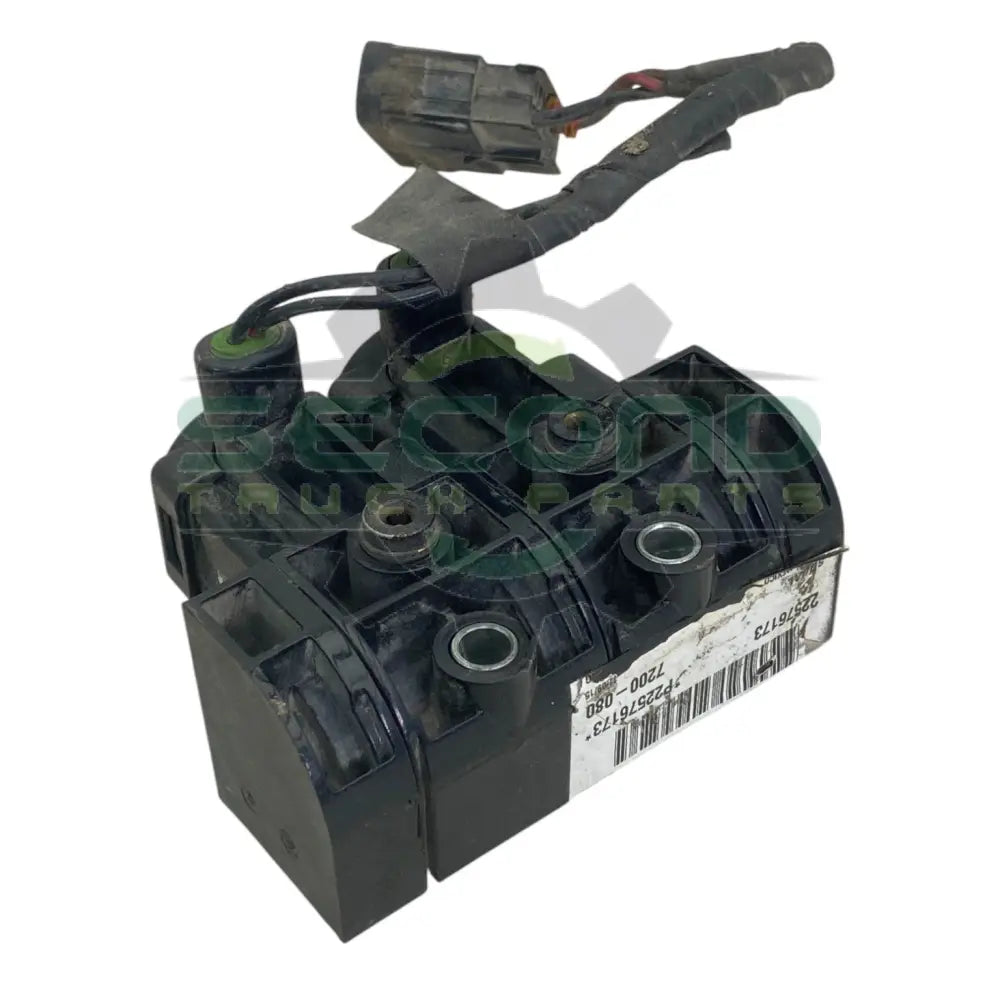 20749495 Genuine Volvo Solenoid Valve Module - Solenoid Valves