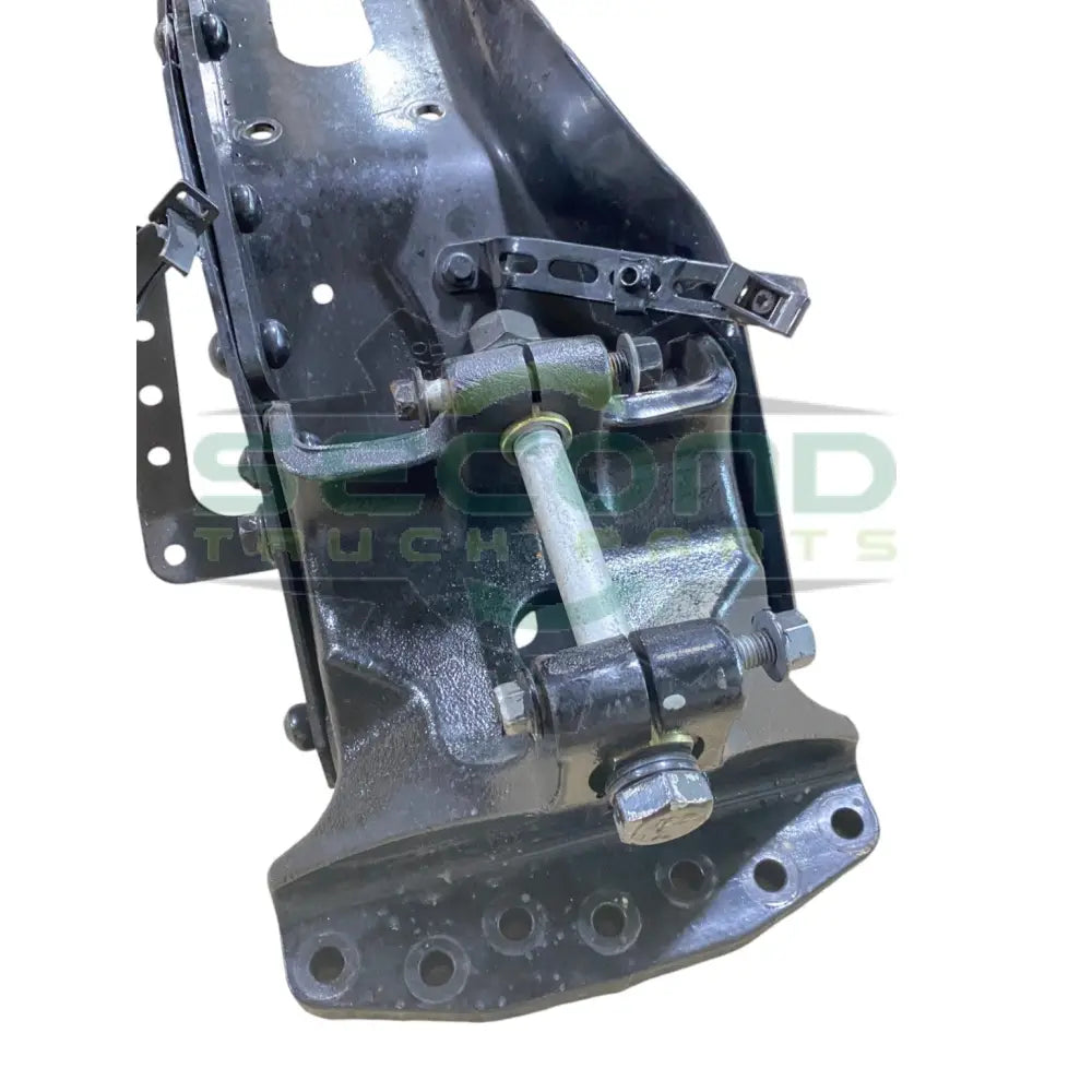 20822539 Genuine Volvo Crossmember With Anchorage - Crossmembers