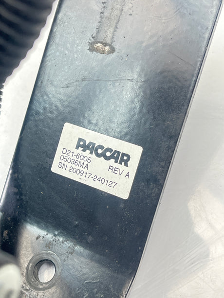 D21-6005 Genuine Paccar Pedal Throttle Assembly