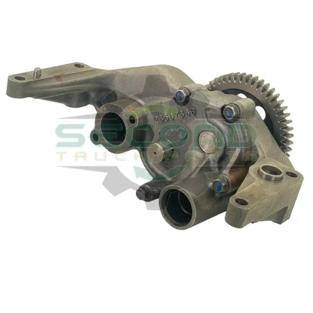 23527443 Genuine Detroit Diesel Series 60 Oil Pump - Second Truck Parts