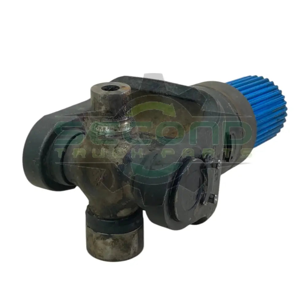2504885C1 Genuine Spicer Driveline Slip Yoke - Other Truck Parts