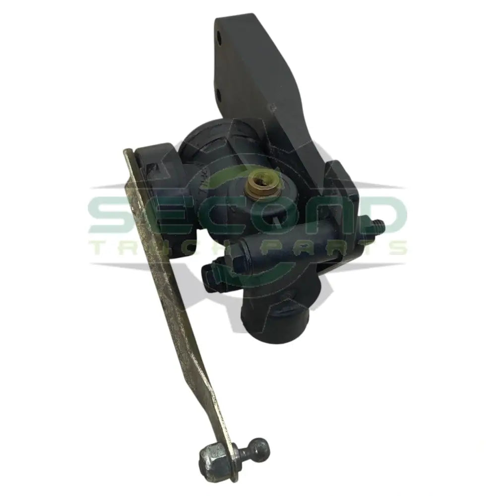 2508328C1 Genuine International Height Control Valve - Leveling Valves