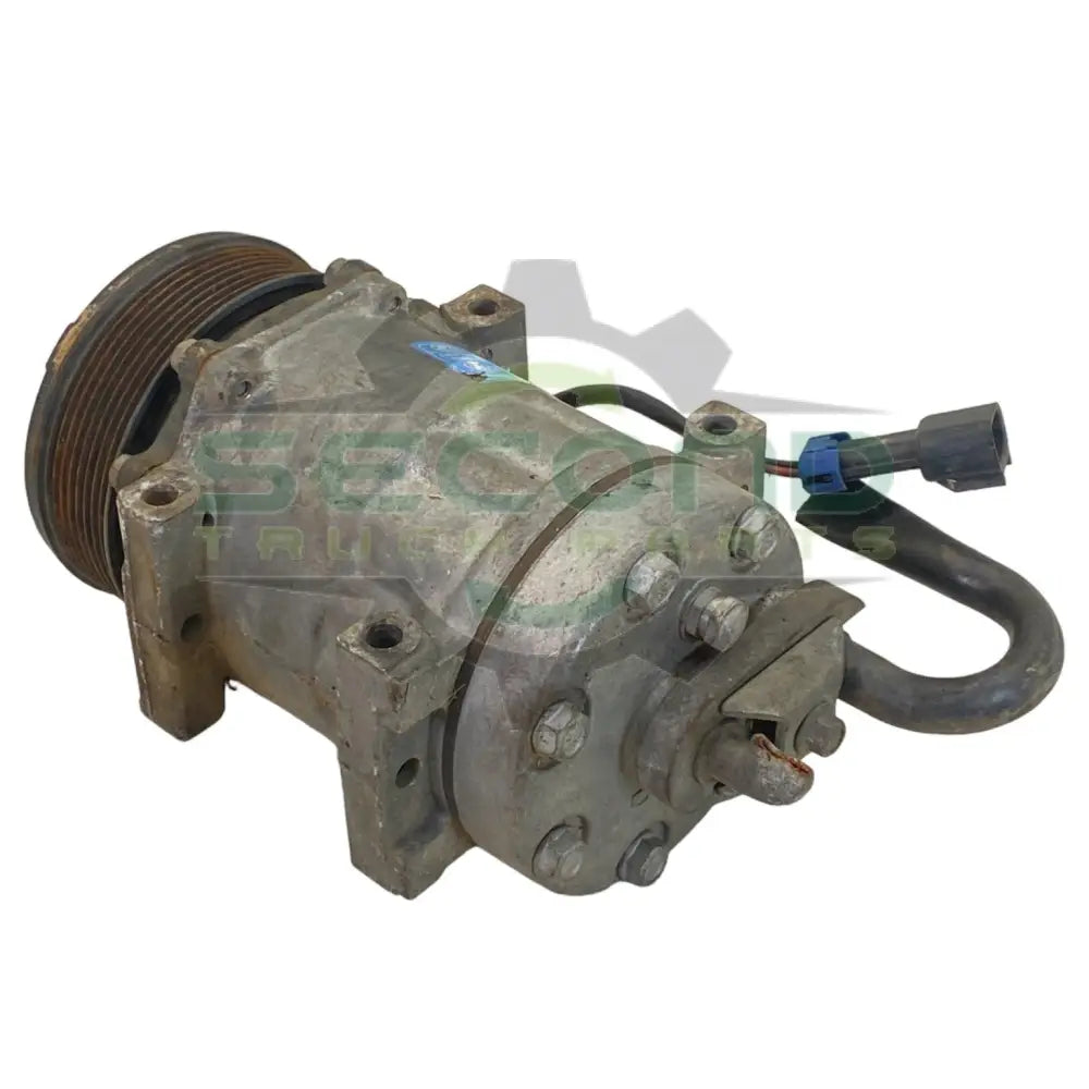 330-2390 Genuine International A/C Compressor QP4417S - A/C Compressors