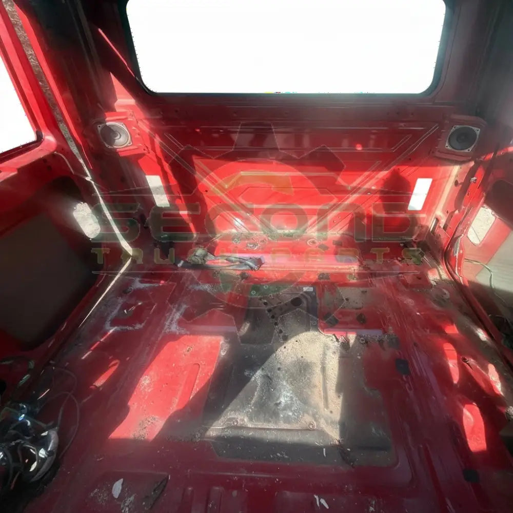 362095 Genuine International Red Cab 7400 SBA 4x2 - Cabs