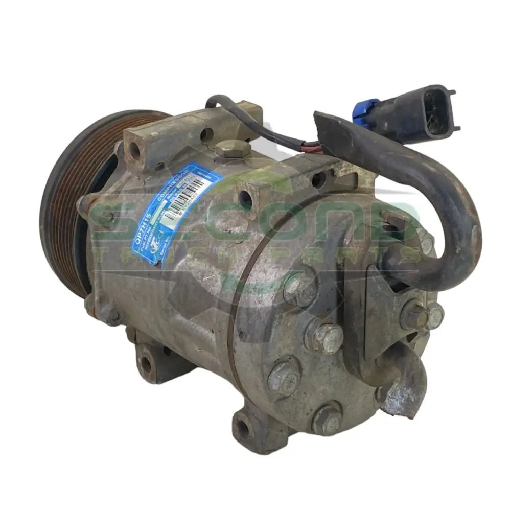3808548C4 Genuine International A/C Compressor QP4417S - A/C Compressors