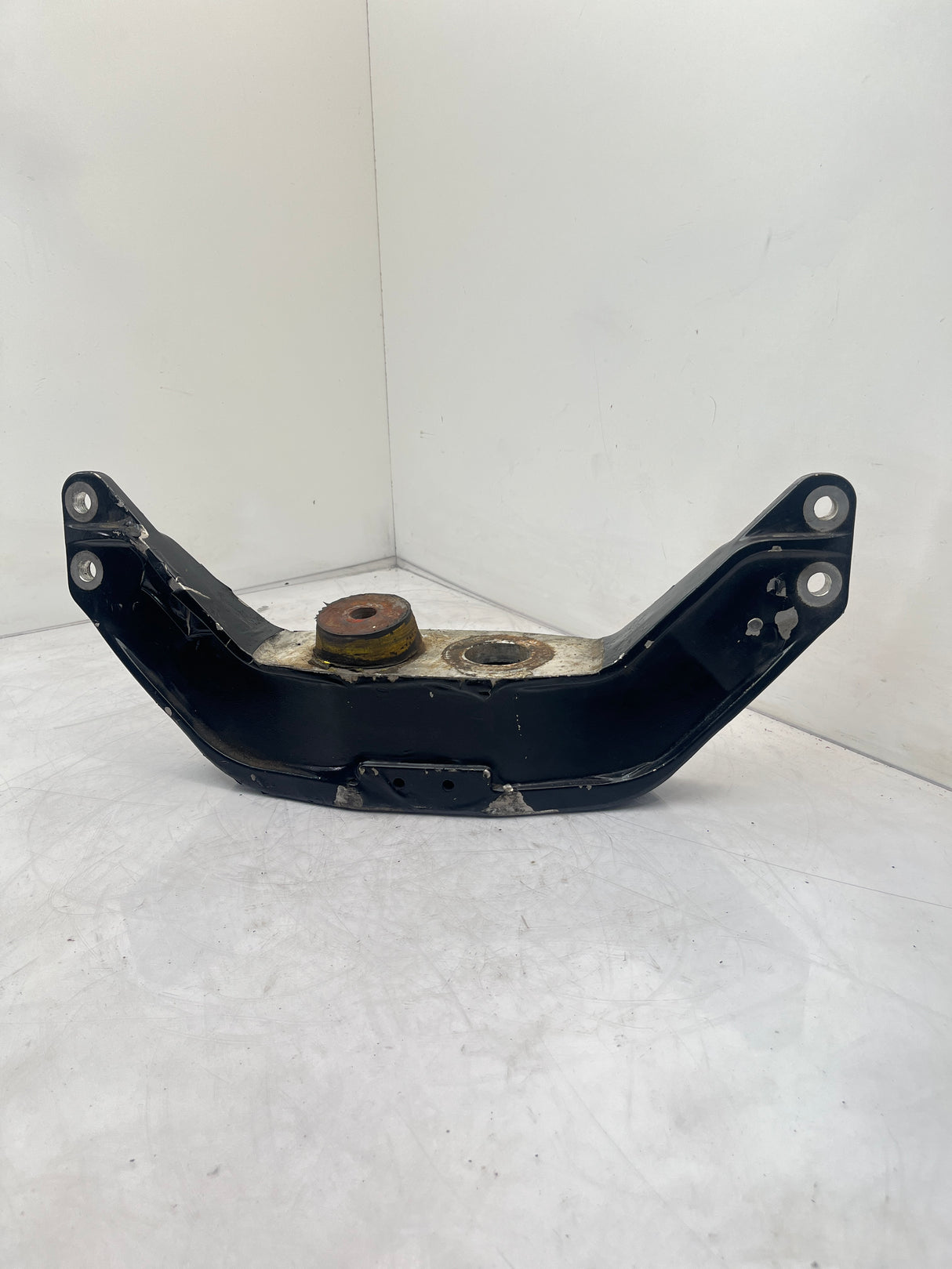 05-15046 Genuine Paccar Front Engine Mount