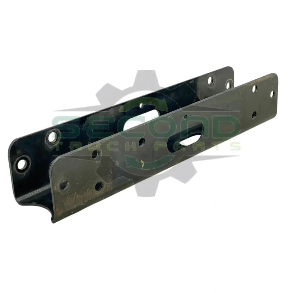 4051657С1 Genuine International Crossmember - Crossmembers