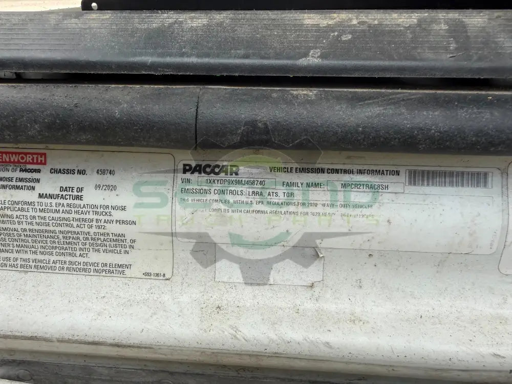 458740 Genuine Kenworth White Cab T680 - Cabs
