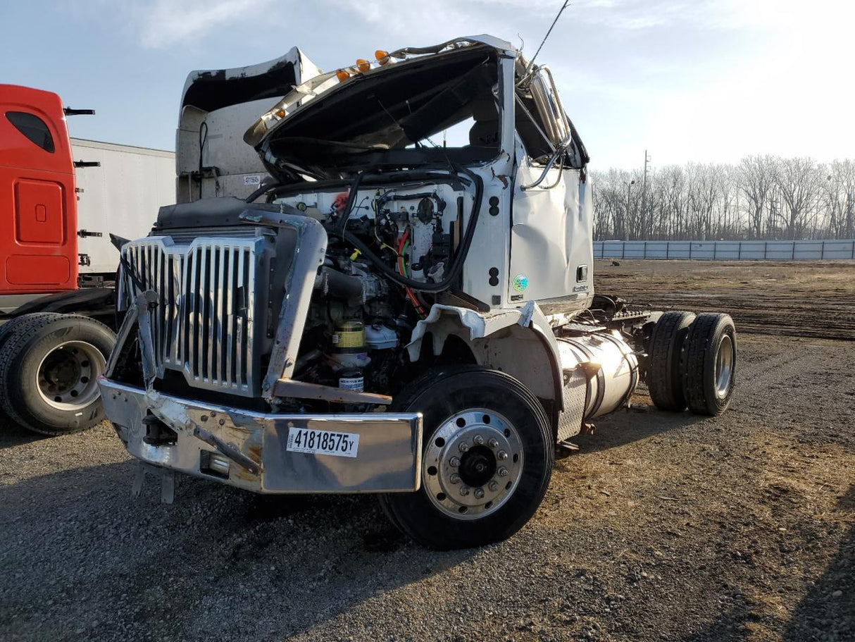 2015 Western Star 4700 White - Second Truck Parts