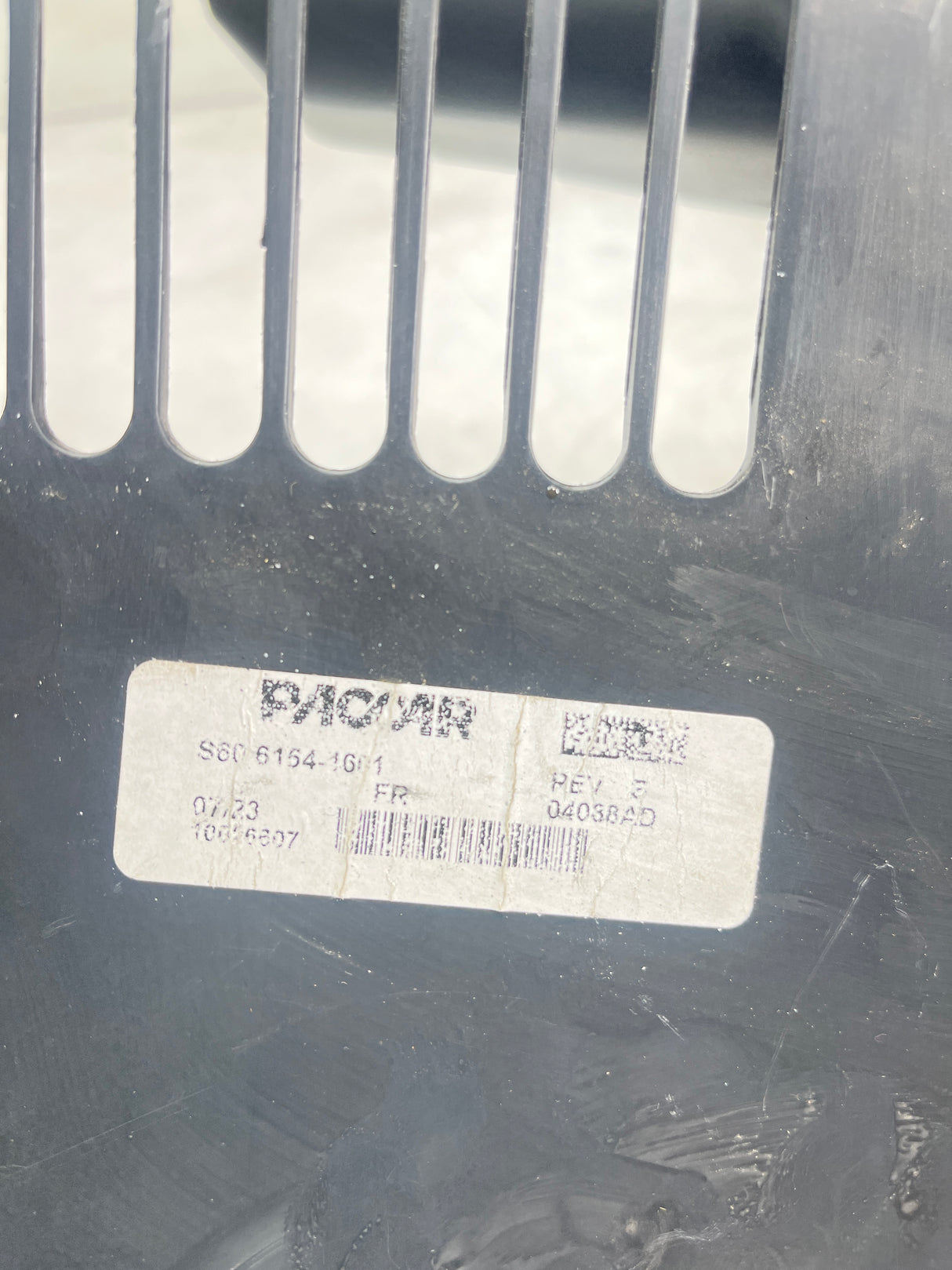 S60-6154-1601 Genuine Paccar Cup Holder Panel