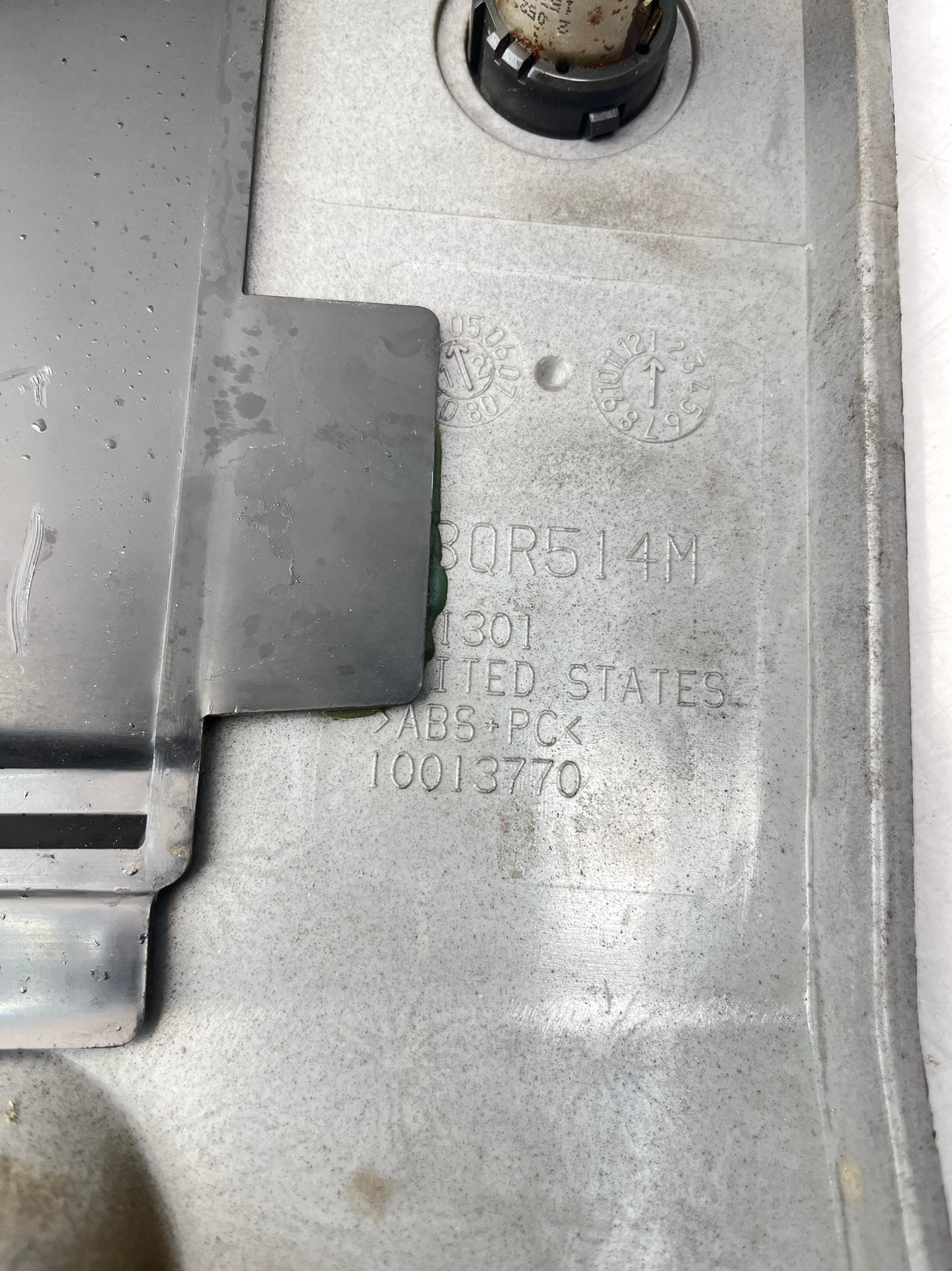 10037482 Genuine Mack Cup Holder Dash Panel