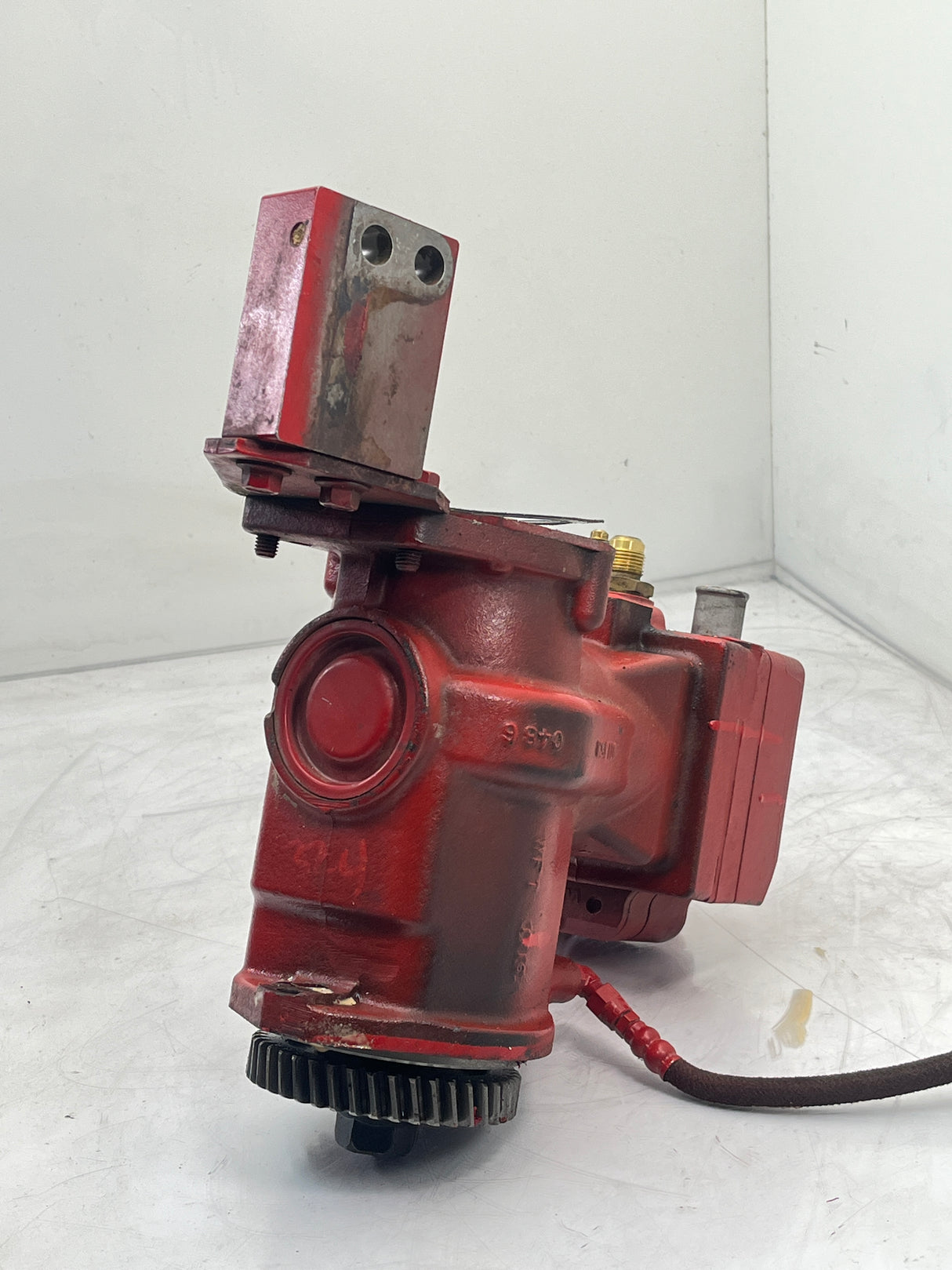 5301094 Genuine Cummins Air Brake Compressor 1 Cylinder
