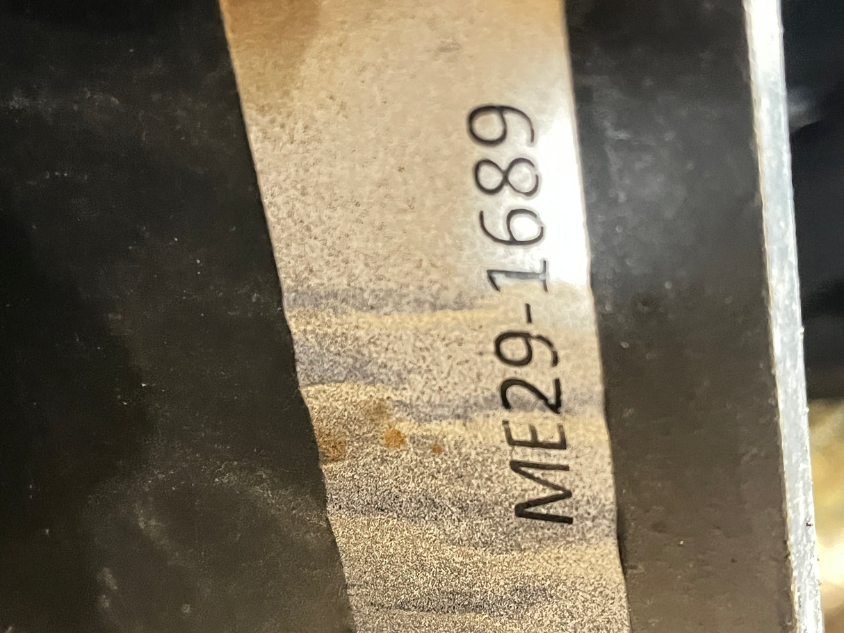 ME29-1689 Genuine Mack Bracket