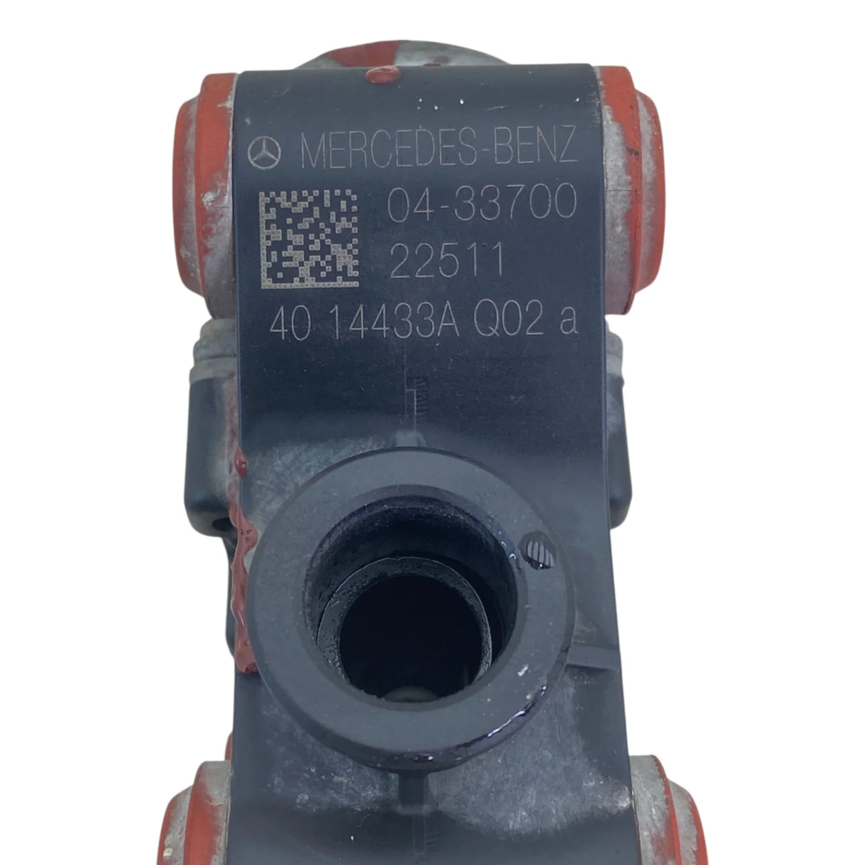 04-33700-000 Genuine Wabco Water Supply Valve
