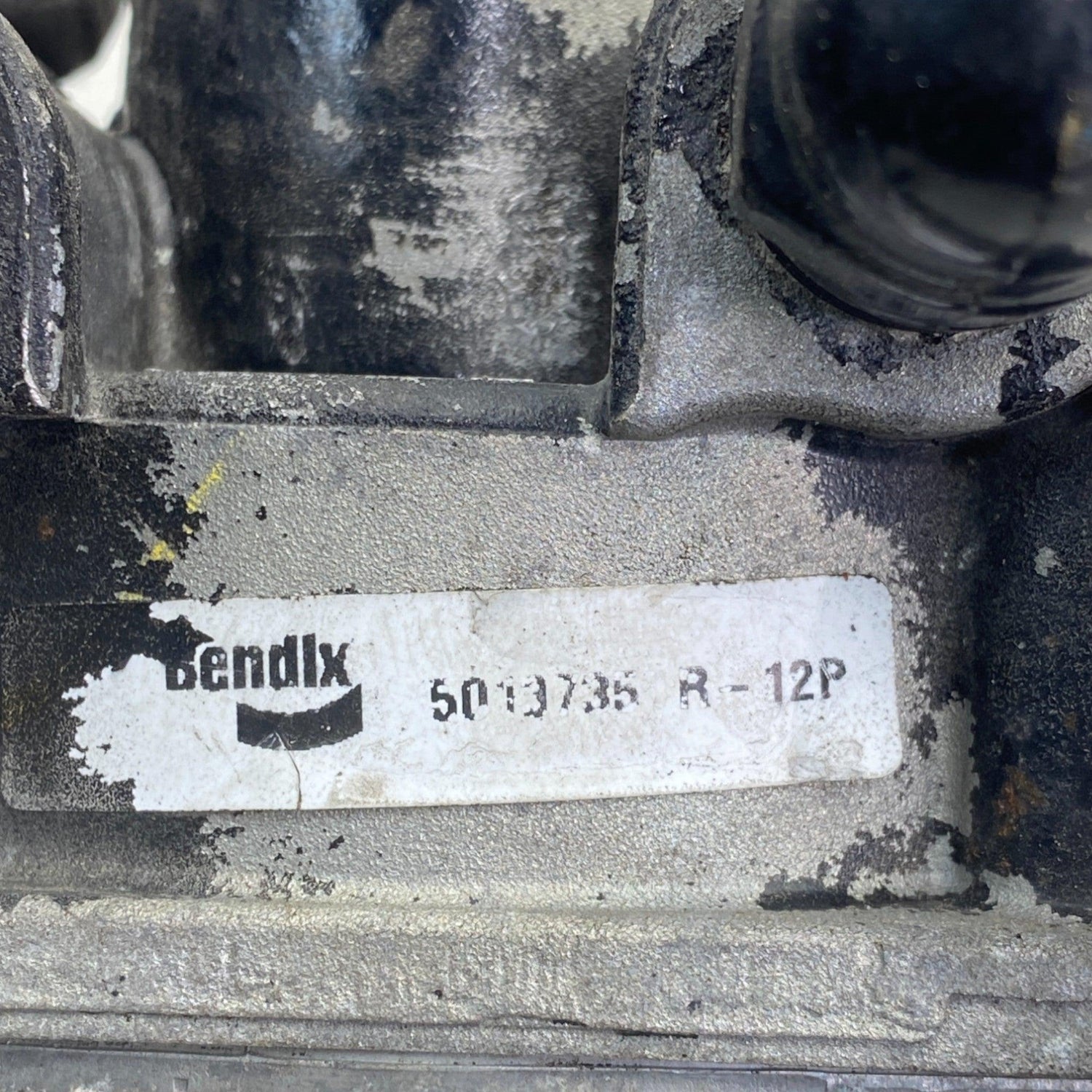 5013735 Genuine Bendix Relay Valve – Second Truck Parts