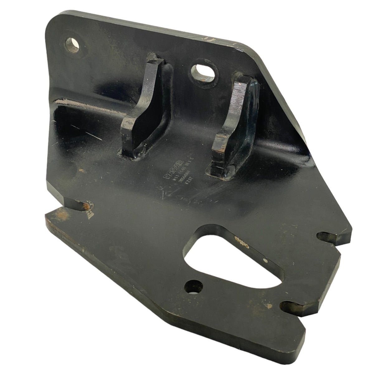 M11-6646 Genuine Paccar Bracket-Rear Rhuc Box