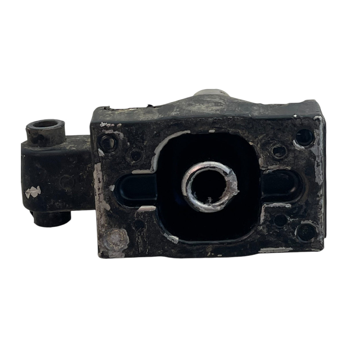 B63-6016 Genuine Paccar Front Suspension Saddle - Second Truck Parts