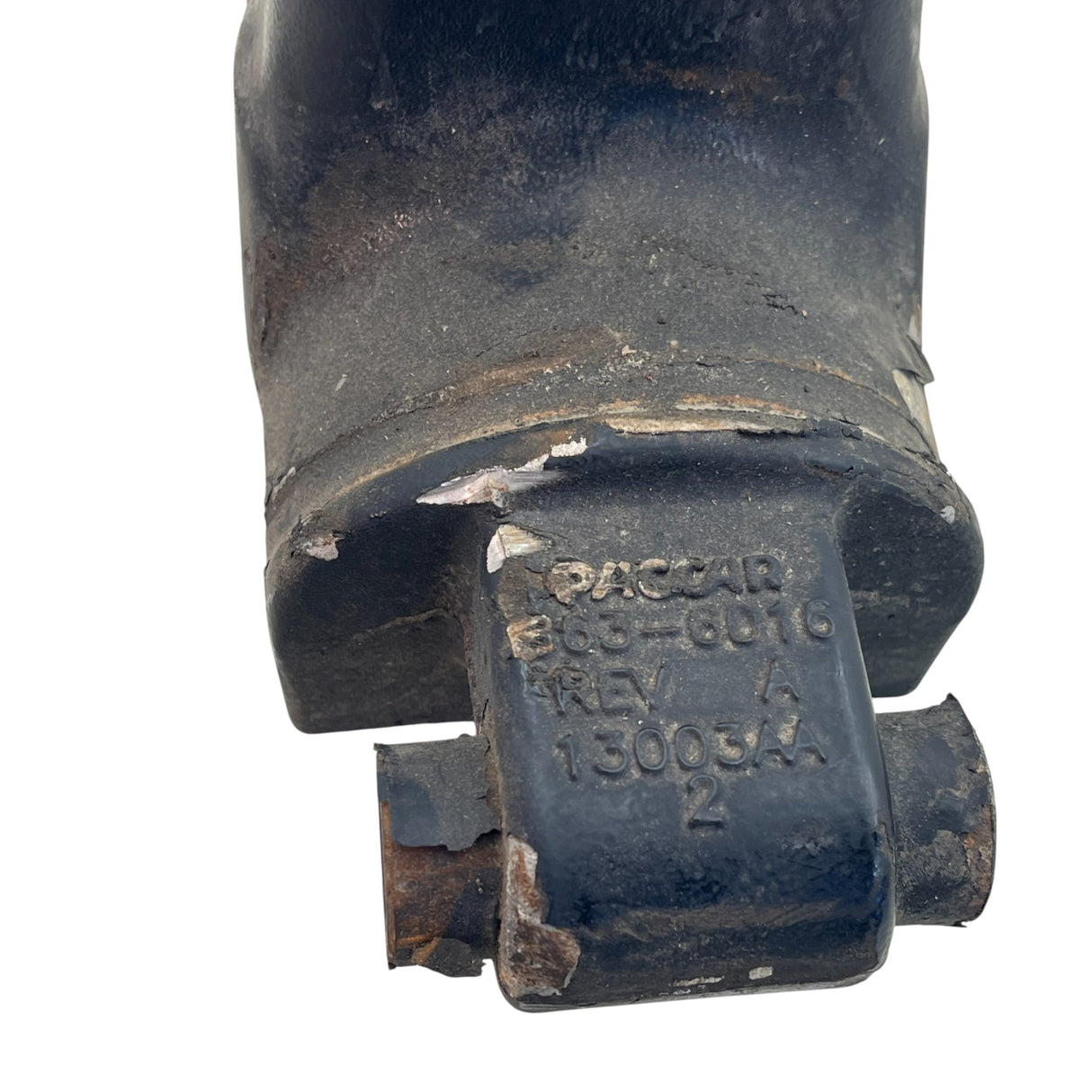 B63-6016 Genuine Paccar Front Suspension Saddle - Second Truck Parts