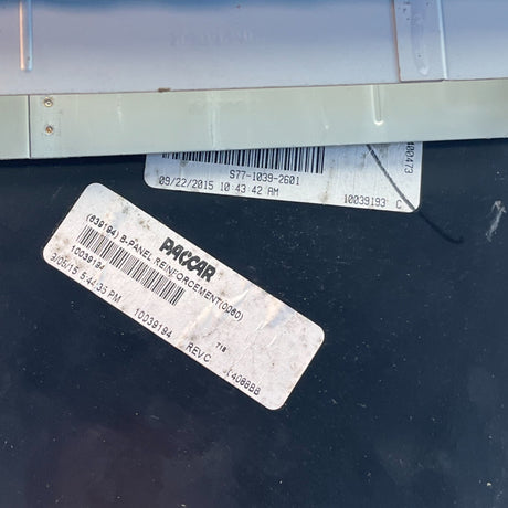 S77-1039-2601 Genuine Kenworth Dash Panel - Second Truck Parts