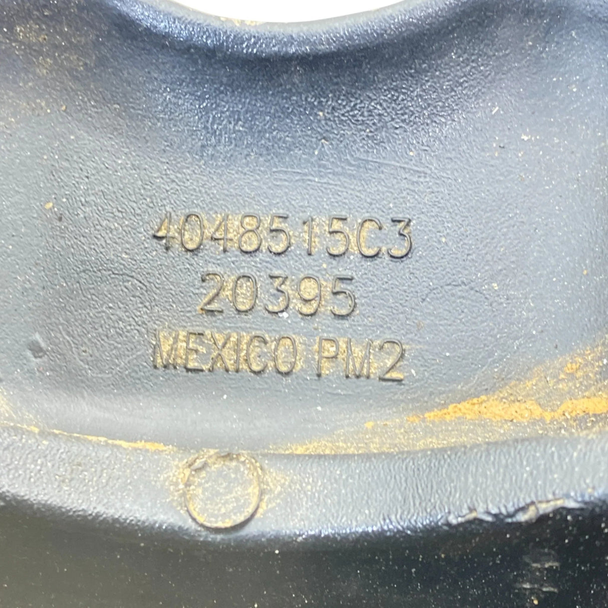 4048515C1 Genuine International Left Suspension Bracket