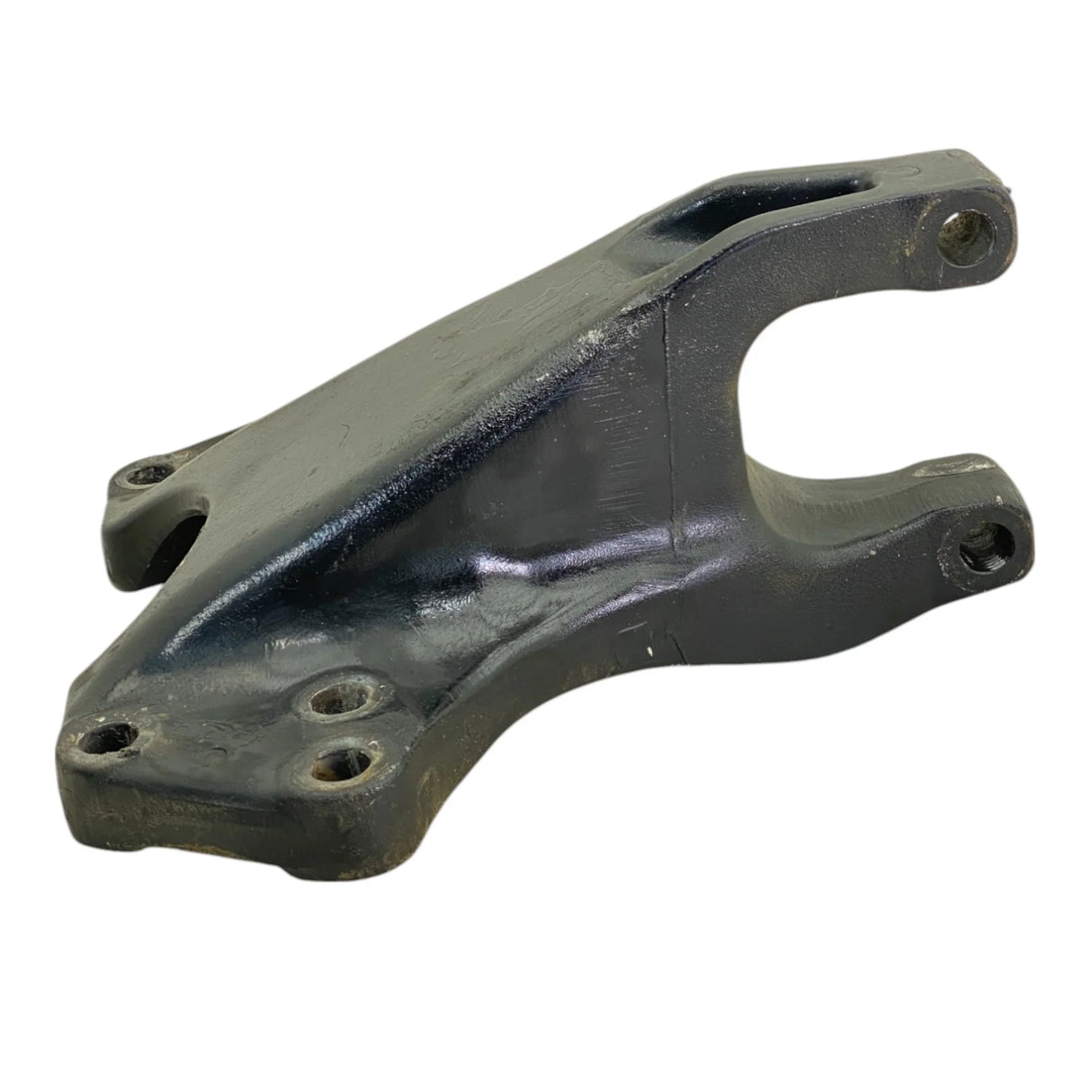 4048515C3 Genuine International Left Suspension Bracket