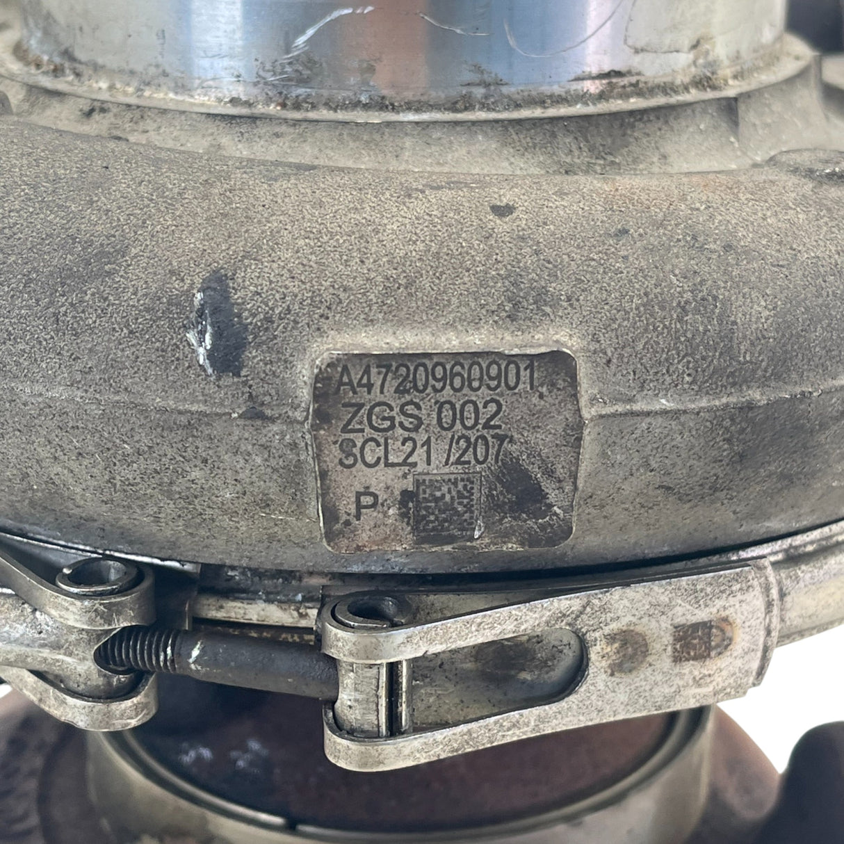 A4720902780 Genuine Detroit Diesel Engine Turbocharger - Second Truck Parts