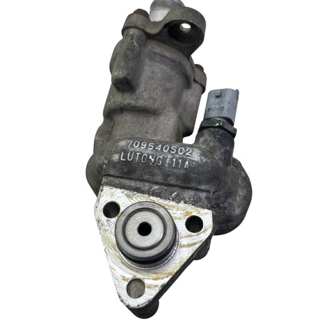 7095405C1 Genuine International Thermostat Manifold