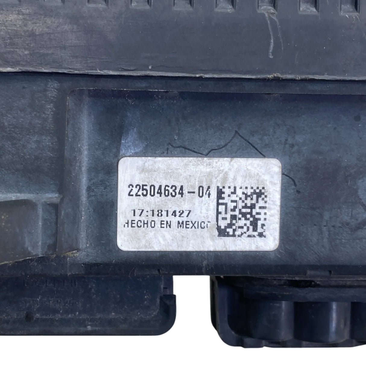 23942181 Genuine Volvo Relay Module