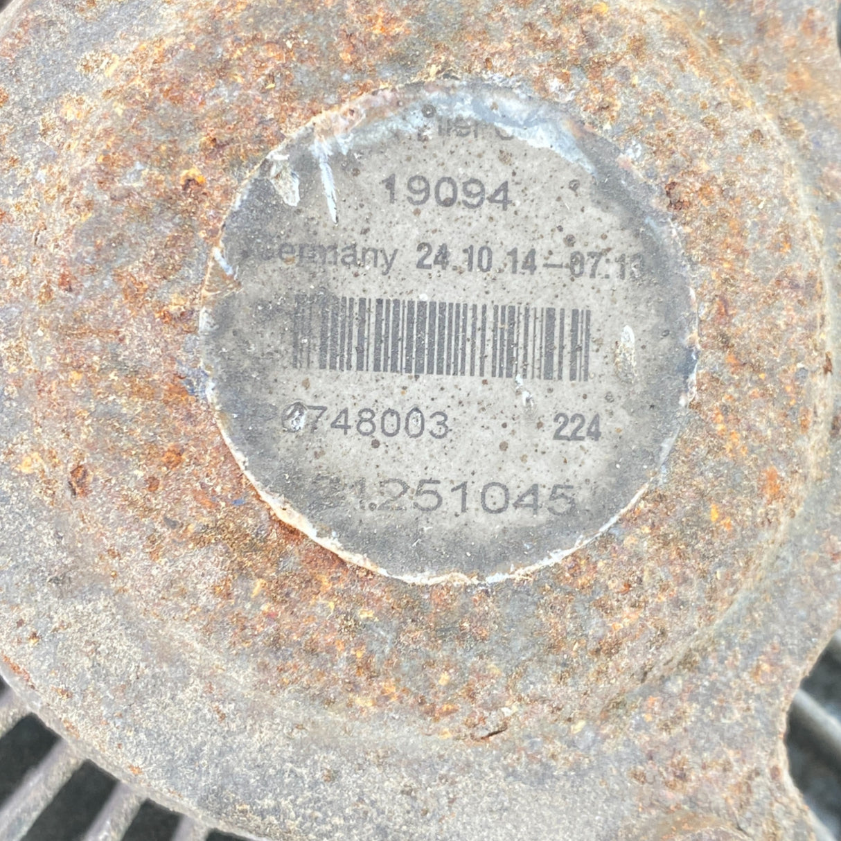 21251045 Genuine Volvo Fan Clutch