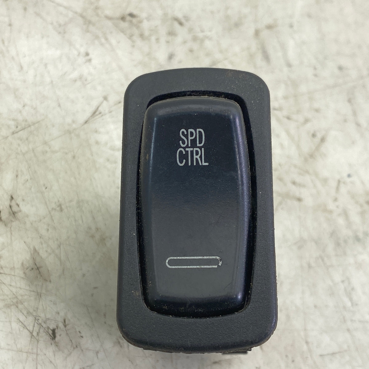 82279642 Genuine Mack Speed Control Rocker Switch – Second Truck Parts