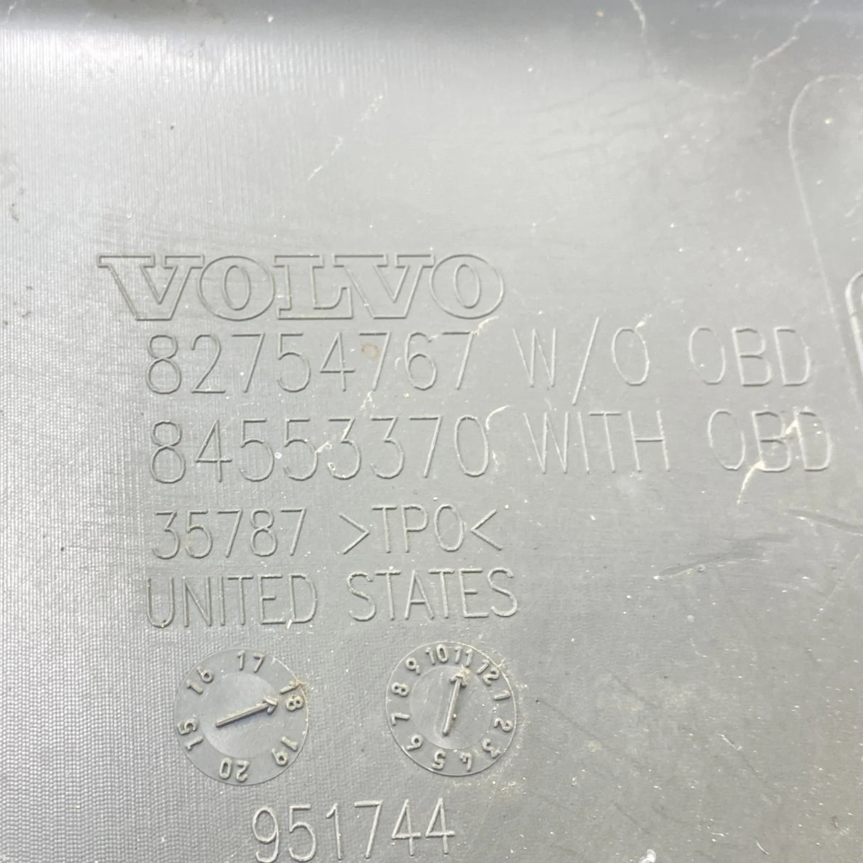 82754767 Genuine Volvo Front Left Dash Cover