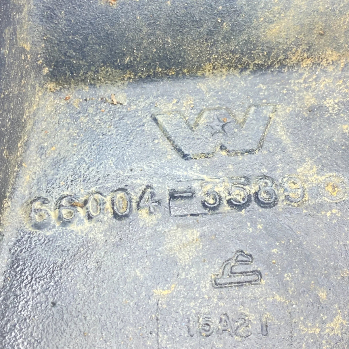 66004-3589 Genuine Western Star Left Cab Mount - Second Truck Parts