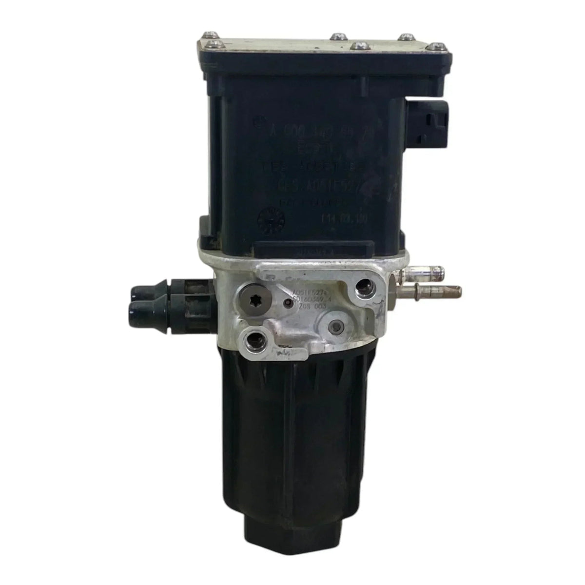 A0011400678 Genuine Detroit Diesel Def Pump - Second Truck Parts