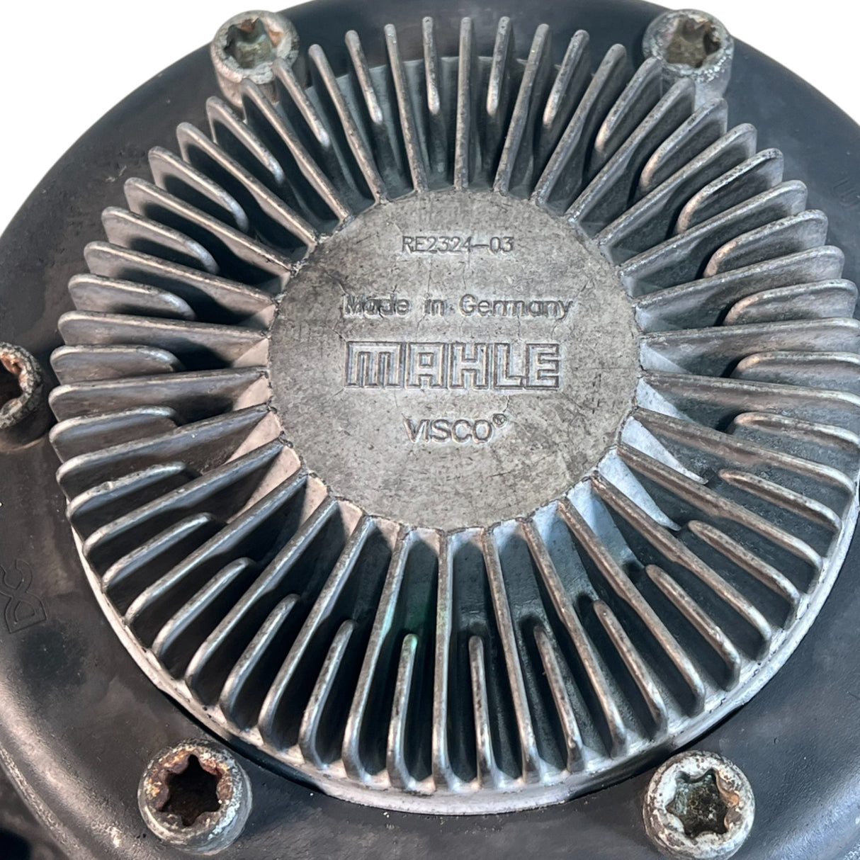 11313734 Genuine Detroit Diesel Water Pump