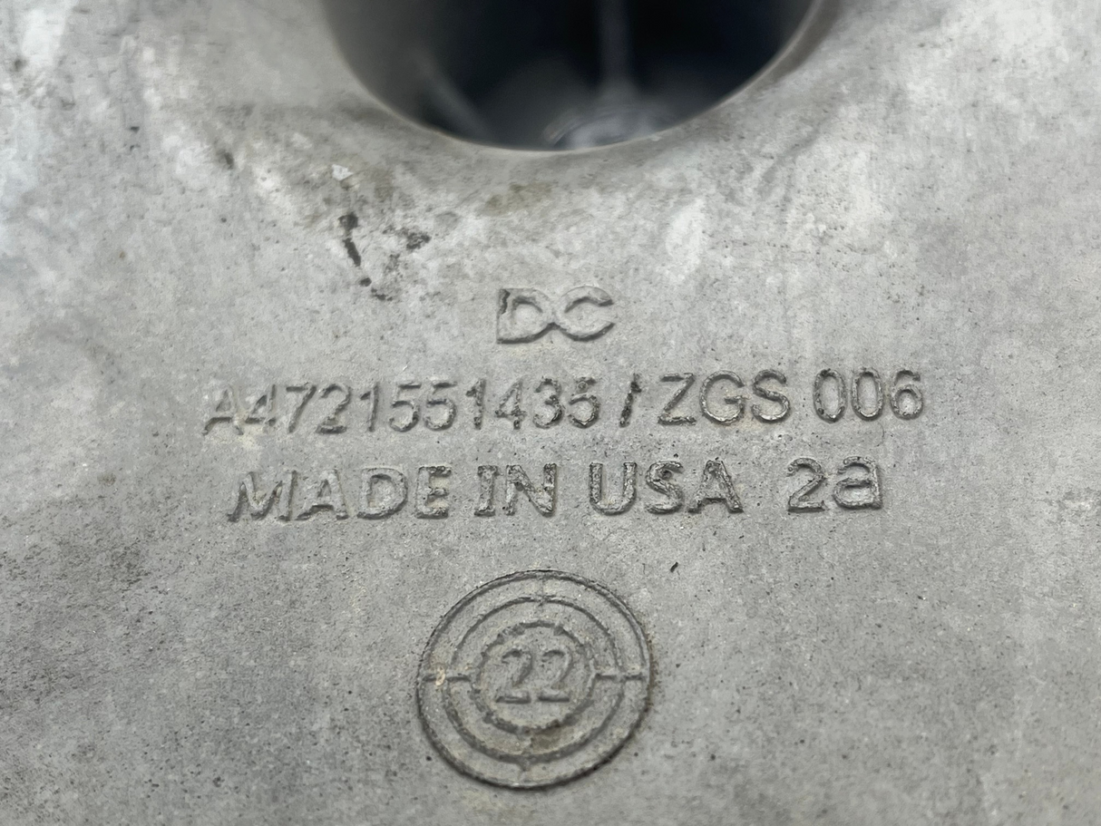 A4721551435 Genuine Detroit Diesel Engine Bracket - Second Truck Parts
