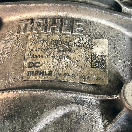 A4710908652 Genuine Detroit Diesel Engine Fuel Filter Housing