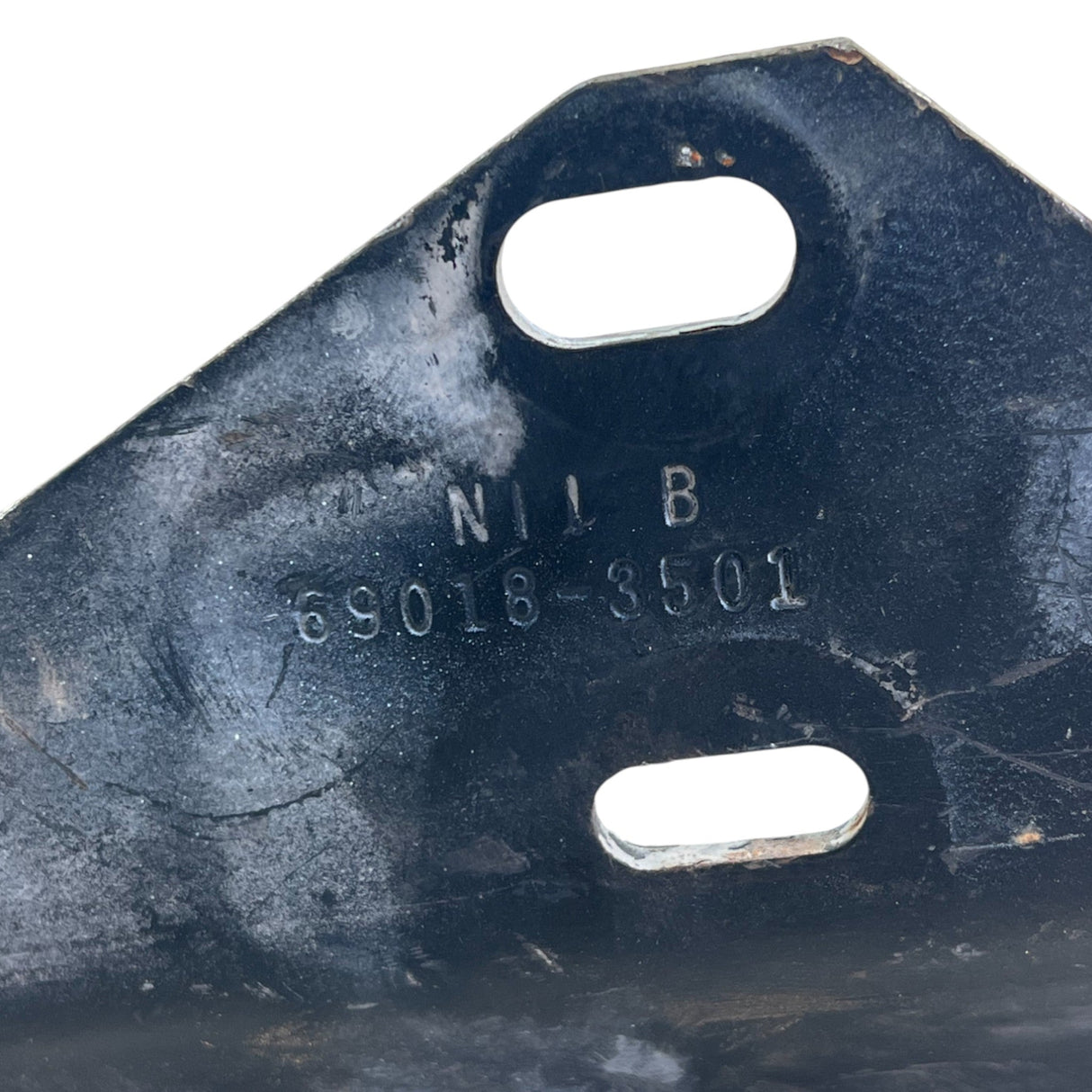 WWS 69018-3501 Genuine Western Star Quarter Fender To Fairwall Brace