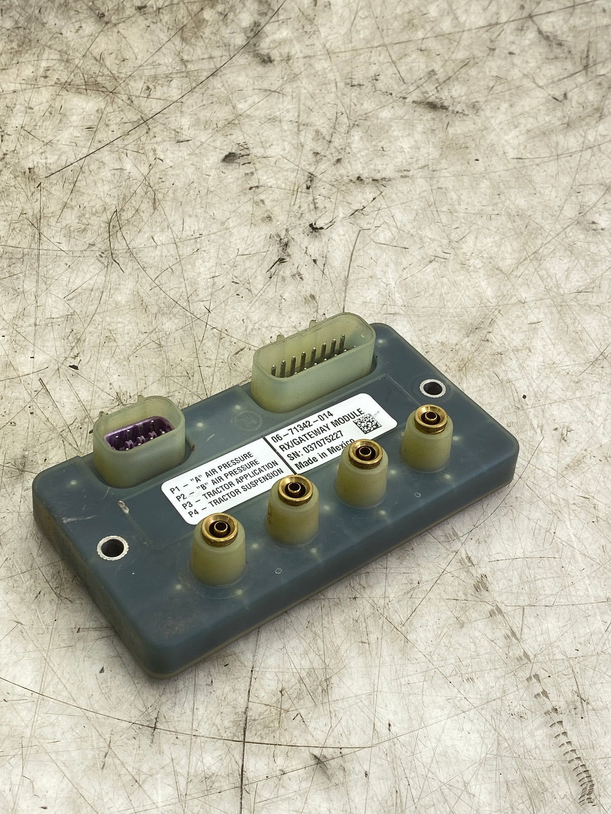 06-71342-014 Genuine Freightliner Resistive Module