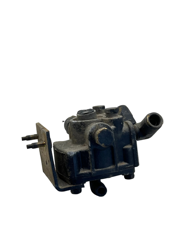 T-111918-A Genuine Bendix Air Brake Relay Valve - Second Truck Parts