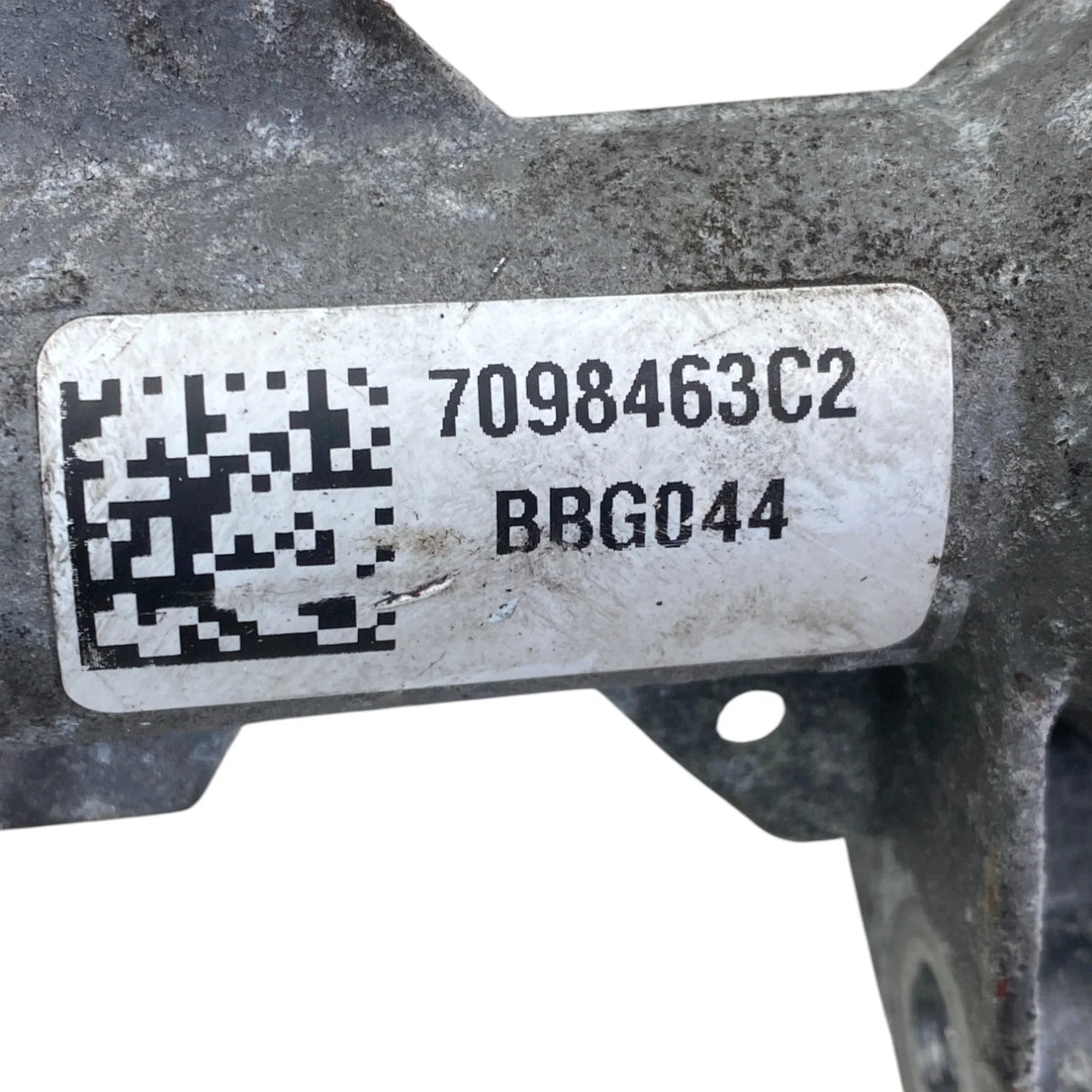 7098463C2 Genuine International Fuel Priming Pump